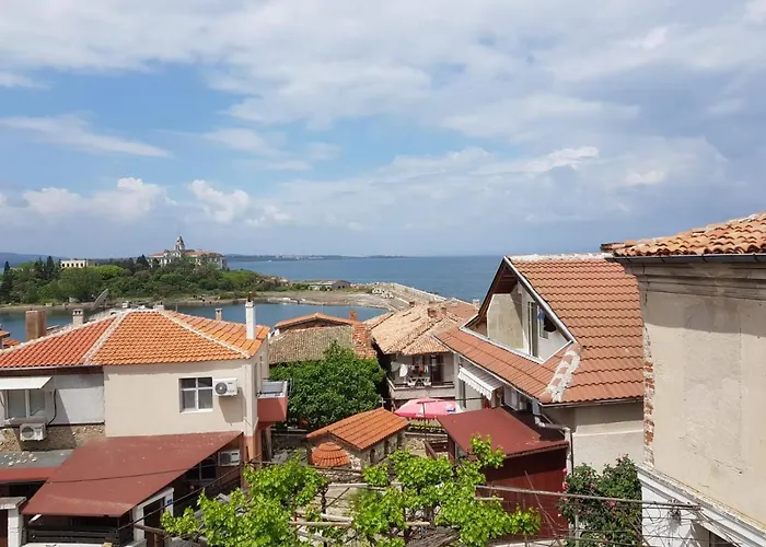 Къща за гости Antique