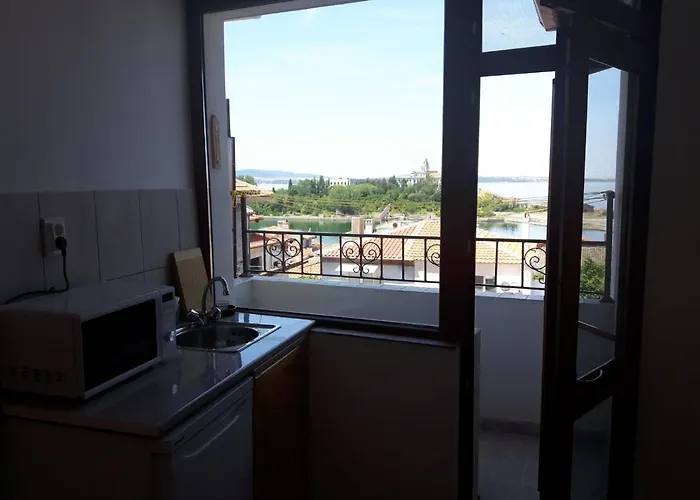 Къща за гости Antique