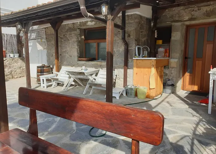 Къща за гости Antique